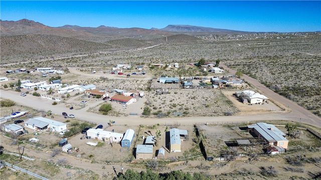 6892 Concho Drive, Dolan Springs, AZ 86441