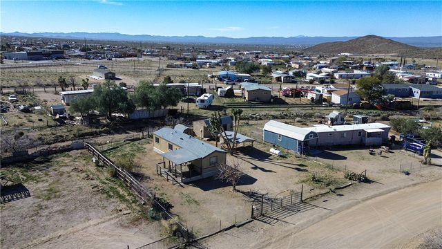 6892 Concho Drive, Dolan Springs, AZ 86441