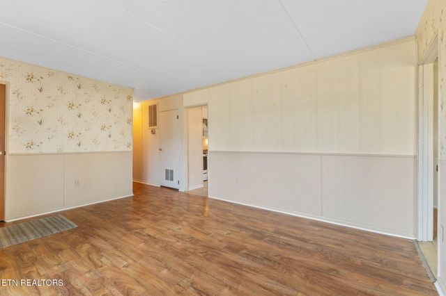 2229 Quail Hollow Rd, Knoxville, TN 37923