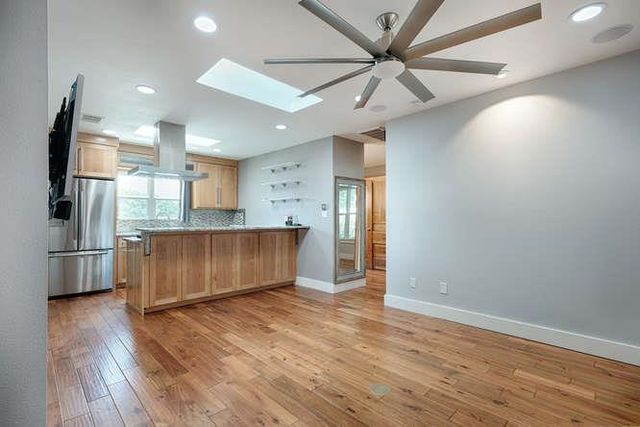 901 W Mary ST B, Austin, TX 78704