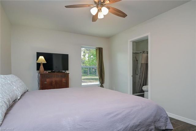 1221 22nd AVE NE, Naples, FL 34120