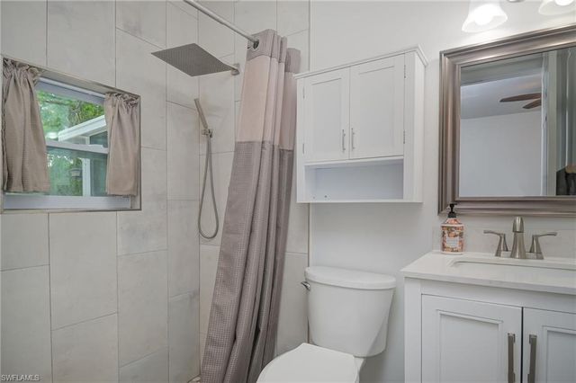 1221 22nd AVE NE, Naples, FL 34120