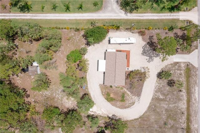 1221 22nd AVE NE, Naples, FL 34120