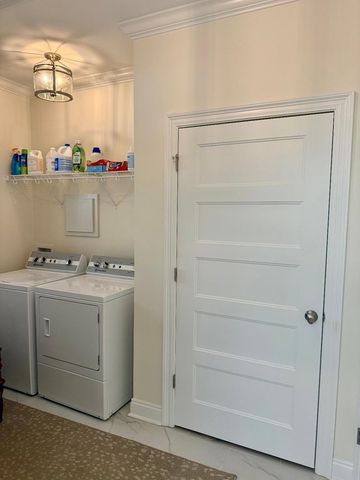 107 Gary Ct, Dothan, AL 36303