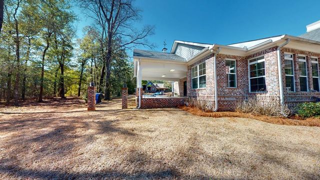 107 Gary Ct, Dothan, AL 36303