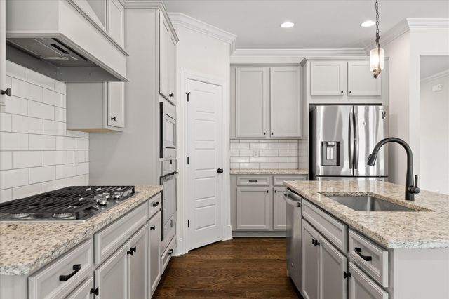 1275 Neyland Circle 11, Hixson, TN 37343
