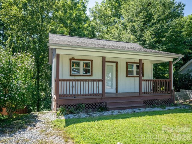 185 Duckworth Avenue, Brevard, NC 28712
