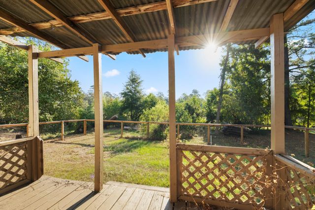 37111 Middle Trail, Magnolia, TX 77354