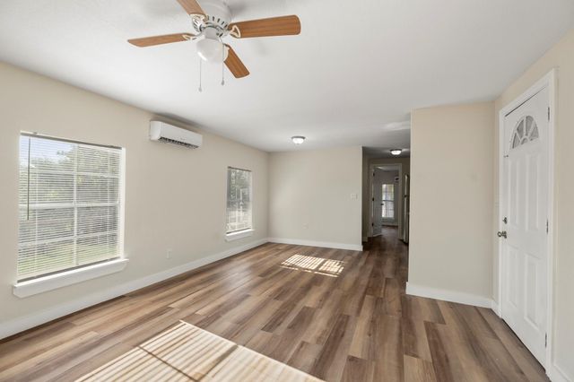 37111 Middle Trail, Magnolia, TX 77354