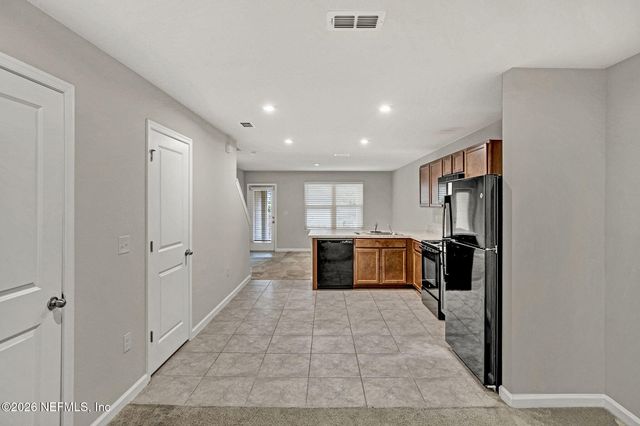 5958 CREEKSIDE CROSSING Drive, Jacksonville, FL 32210