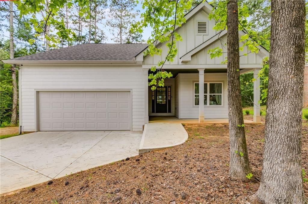 3350 Villa Lane, Douglasville, GA 30135