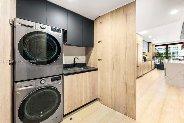 10205 Collins Ave 605, Bal Harbour, FL 33154