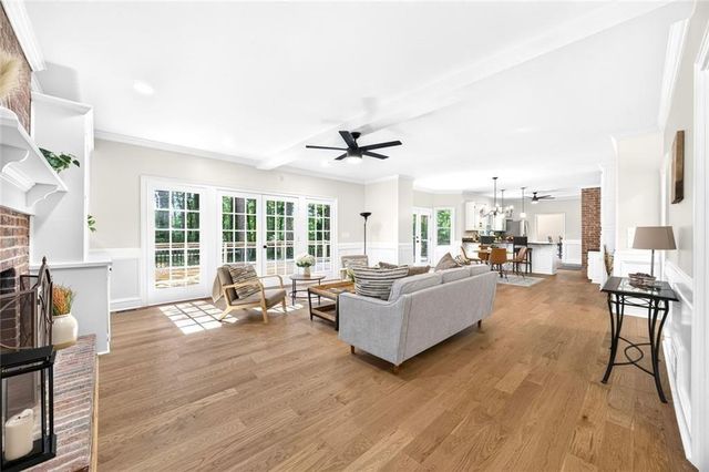 1211 Bridgewater Walk, Snellville, GA 30078