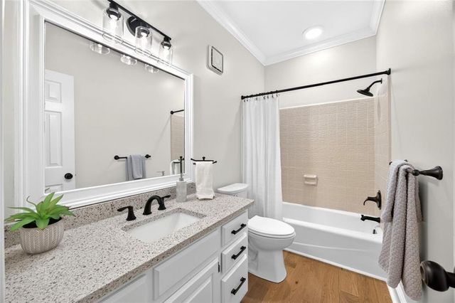 1211 Bridgewater Walk, Snellville, GA 30078