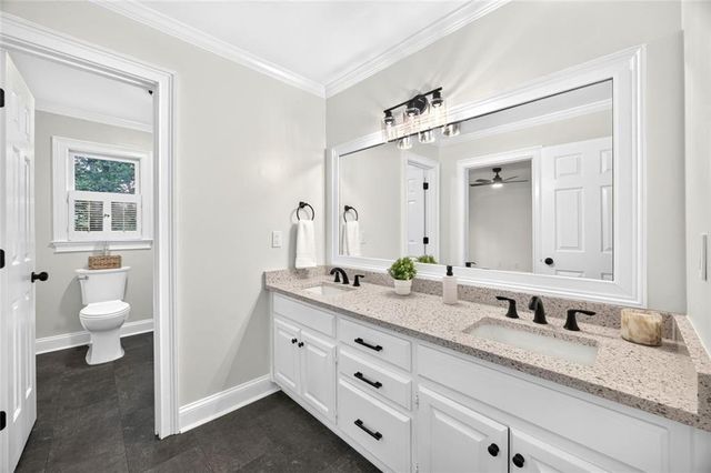 1211 Bridgewater Walk, Snellville, GA 30078