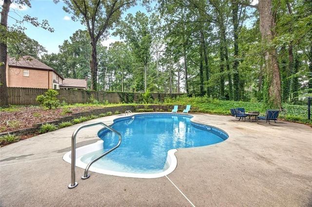1211 Bridgewater Walk, Snellville, GA 30078