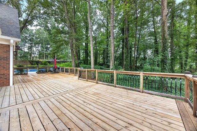 1211 Bridgewater Walk, Snellville, GA 30078