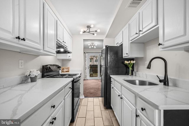 2233 ANVIL LN, Temple Hills, MD 20748