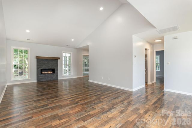 134 Stonehollow Road, Fletcher, NC 28732