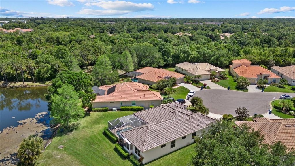 Image 26 of property listing at 6210 CORMORANT COURT, Bradenton, FL 34203
