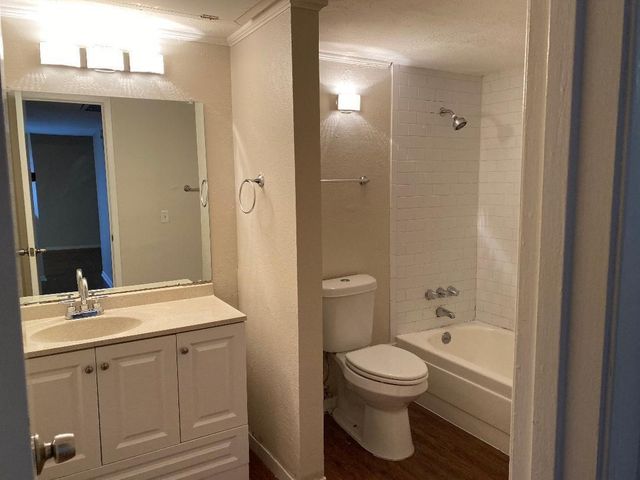 4859 Cedar Springs Road 154, Dallas, TX 75219