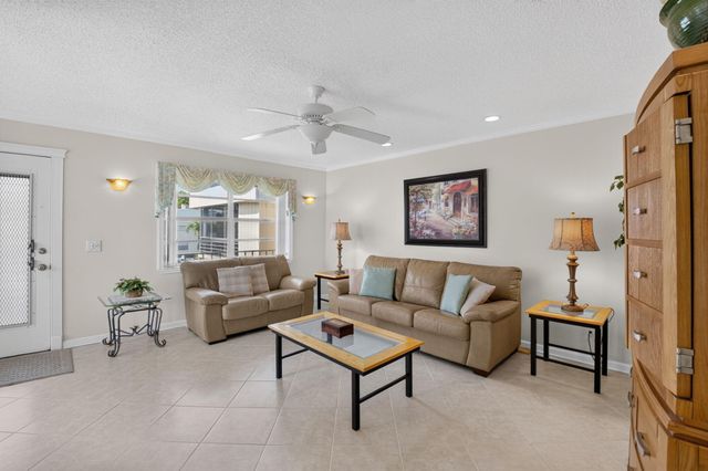 323 Capri G 323, Delray Beach, FL 33484