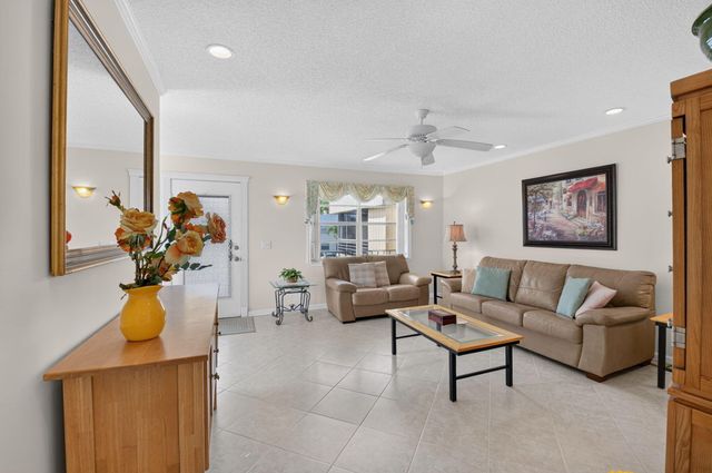 323 Capri G 323, Delray Beach, FL 33484