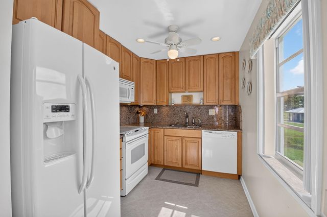 323 Capri G 323, Delray Beach, FL 33484