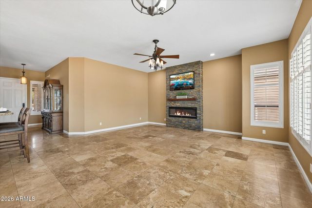 4511 E SWILLING Road, Phoenix, AZ 85050