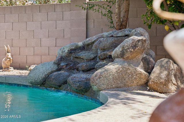 4511 E SWILLING Road, Phoenix, AZ 85050