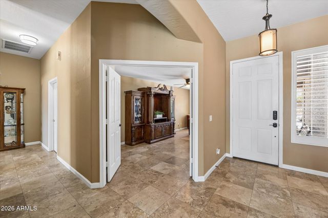4511 E SWILLING Road, Phoenix, AZ 85050