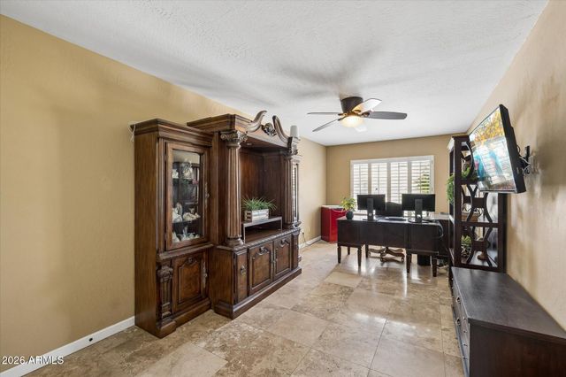4511 E SWILLING Road, Phoenix, AZ 85050