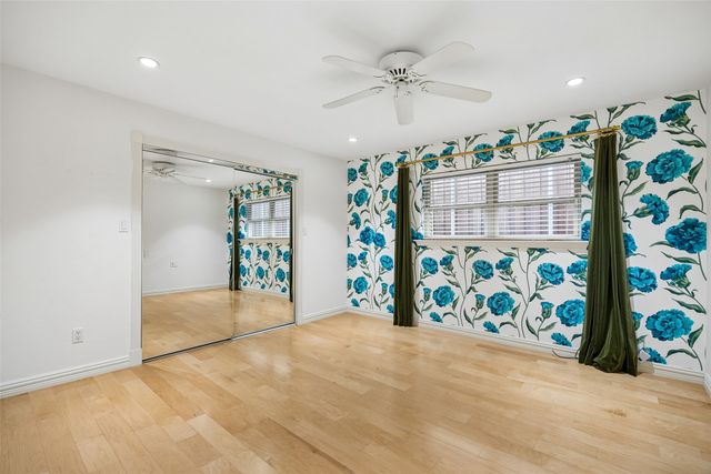 101 E Northgate Drive, Irving, TX 75062