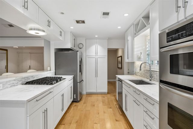 101 E Northgate Drive, Irving, TX 75062