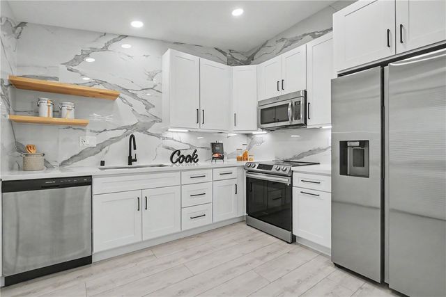 20897 Serrano Creek, Lake Forest, CA 92630