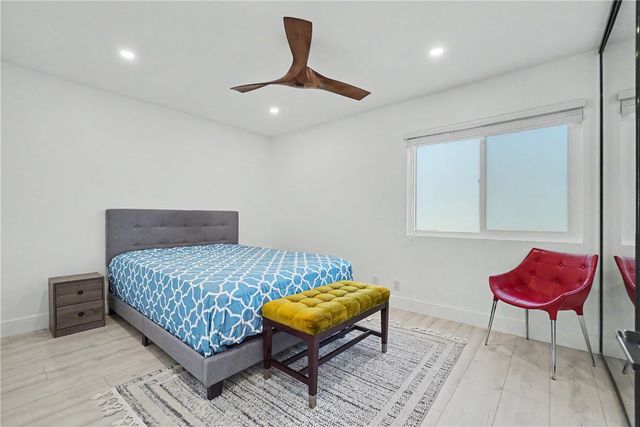 20897 Serrano Creek, Lake Forest, CA 92630