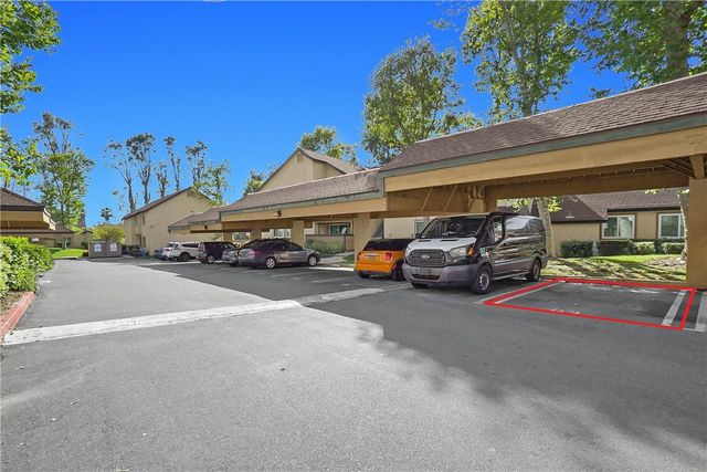 20897 Serrano Creek, Lake Forest, CA 92630