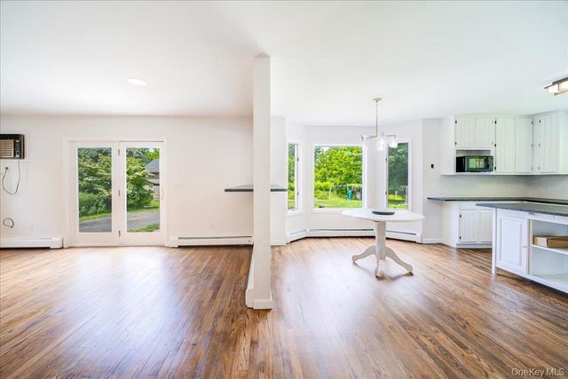 1524 State Route 17A, Warwick, NY 10990