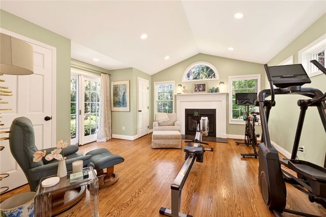 220 Overbrook Road, Pittsford, NY 14618