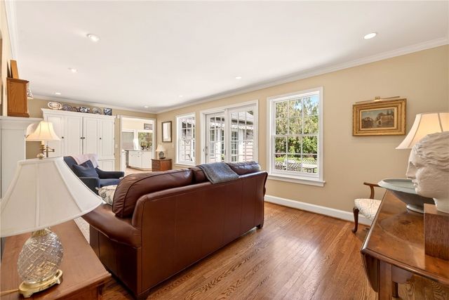 220 Overbrook Road, Pittsford, NY 14618