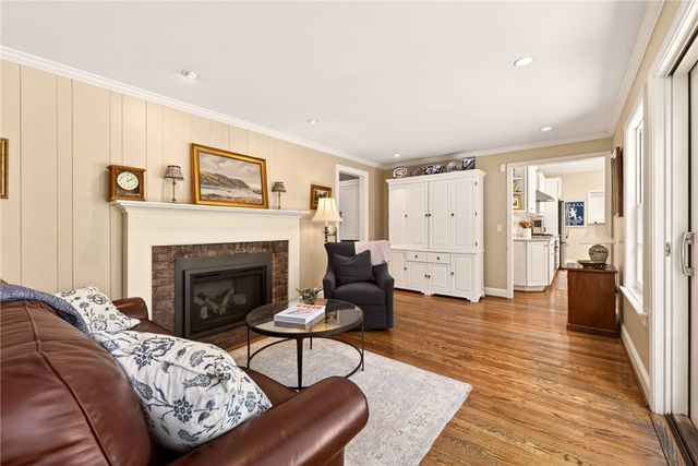 220 Overbrook Road, Pittsford, NY 14618