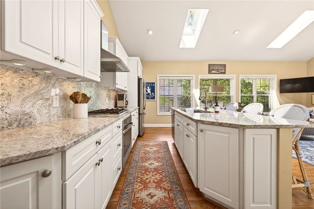 220 Overbrook Road, Pittsford, NY 14618