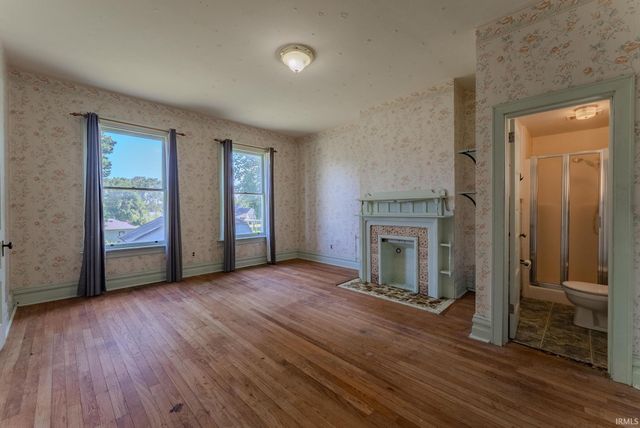 932 N Washington Street, Marion, IN 46952