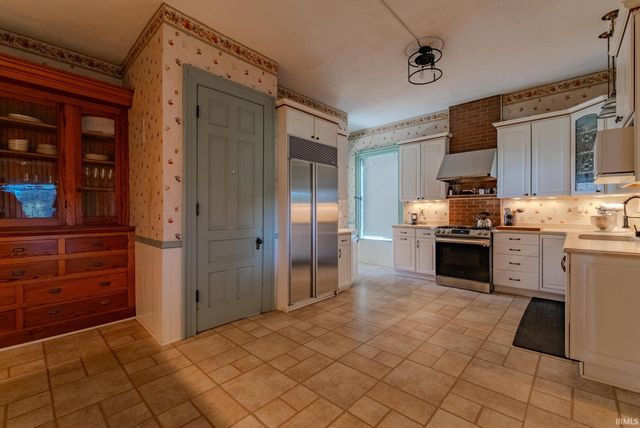 932 N Washington Street, Marion, IN 46952