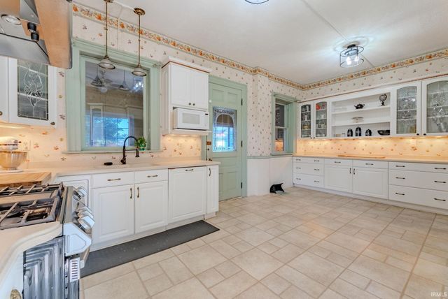 932 N Washington Street, Marion, IN 46952