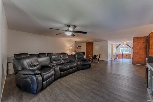 932 N Washington Street, Marion, IN 46952