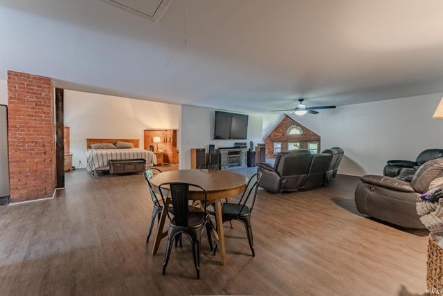 932 N Washington Street, Marion, IN 46952