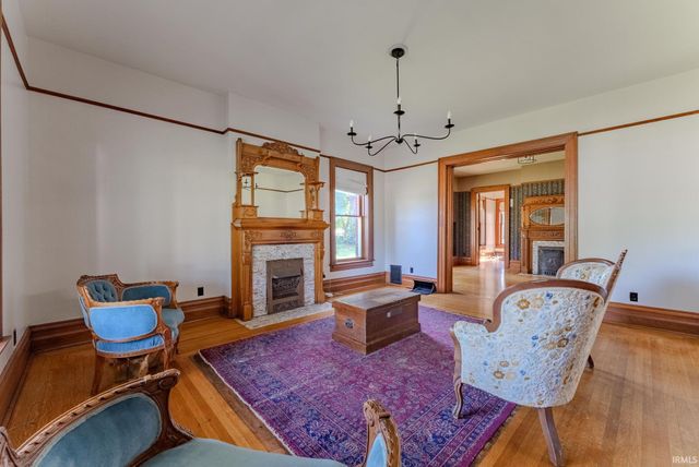 932 N Washington Street, Marion, IN 46952