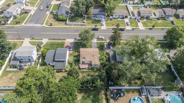 106 Throckmorton Lane, Old Bridge, NJ 08857