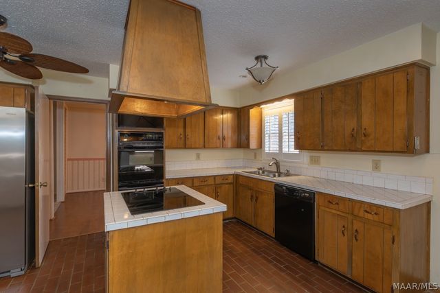 2845 Peabody Road, Montgomery, AL 36116